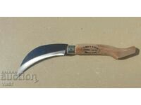 Zvna /zvana, koser / - knife for fruit trees/vines, wooden handle