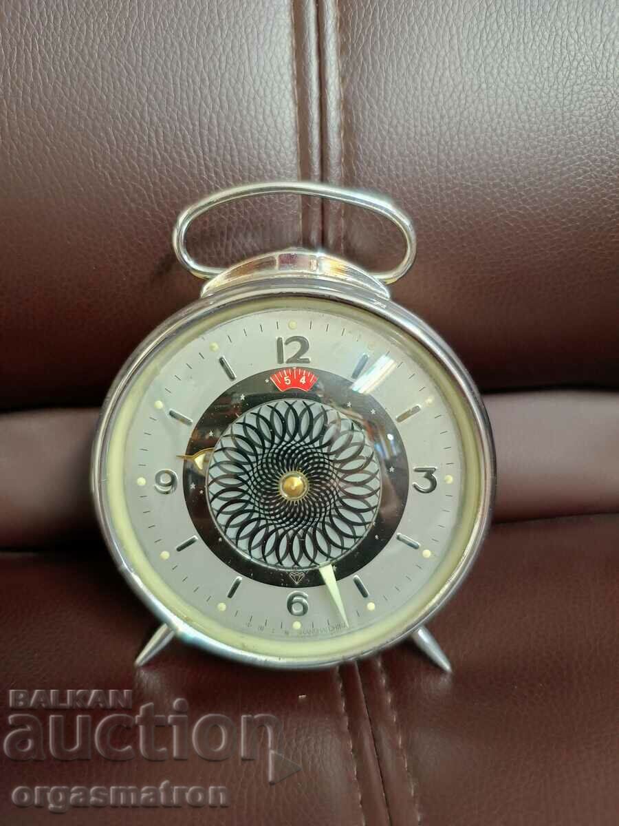 Old Chinese Alarm Clock from Soc Working!