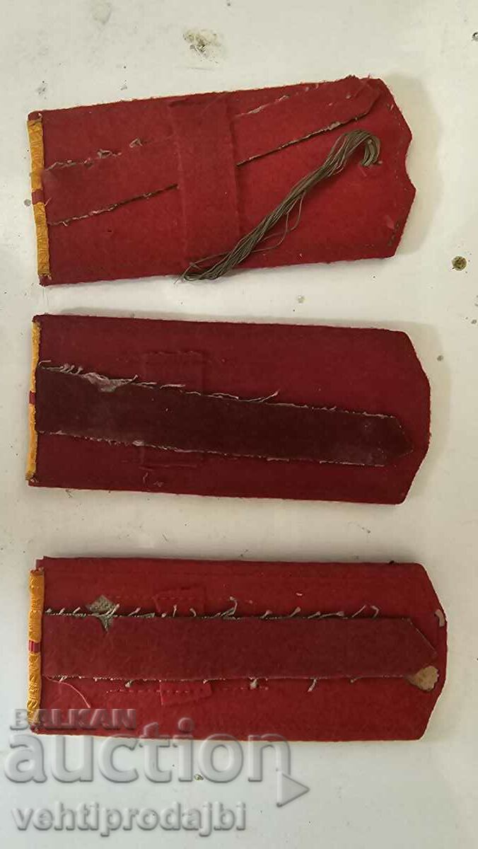 Απολύστε έναν αξιωματικό με τιμή 40.00 BGN | € 20.45