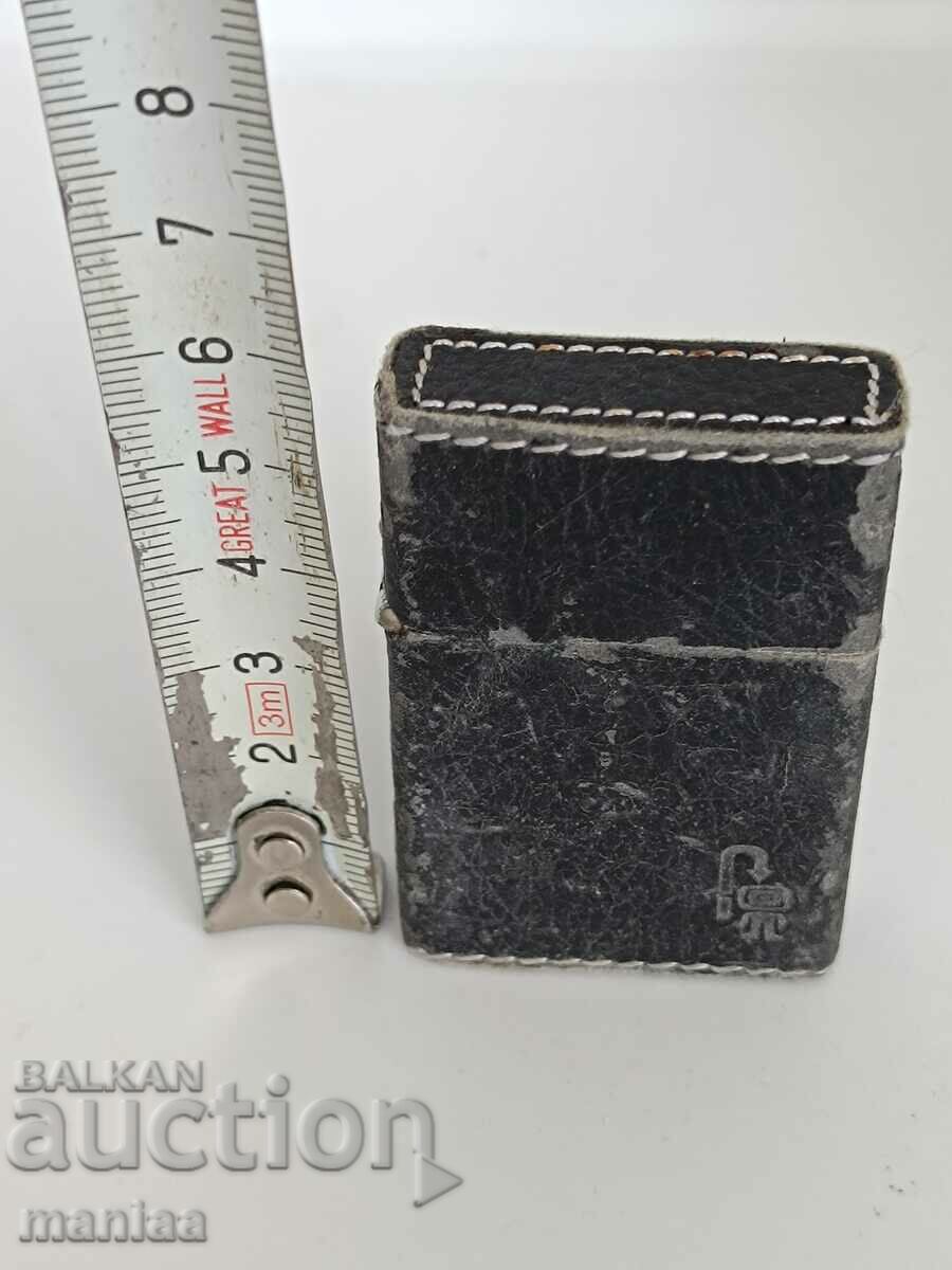 An old collector's lighter - 5 An old collector's lighter - 5