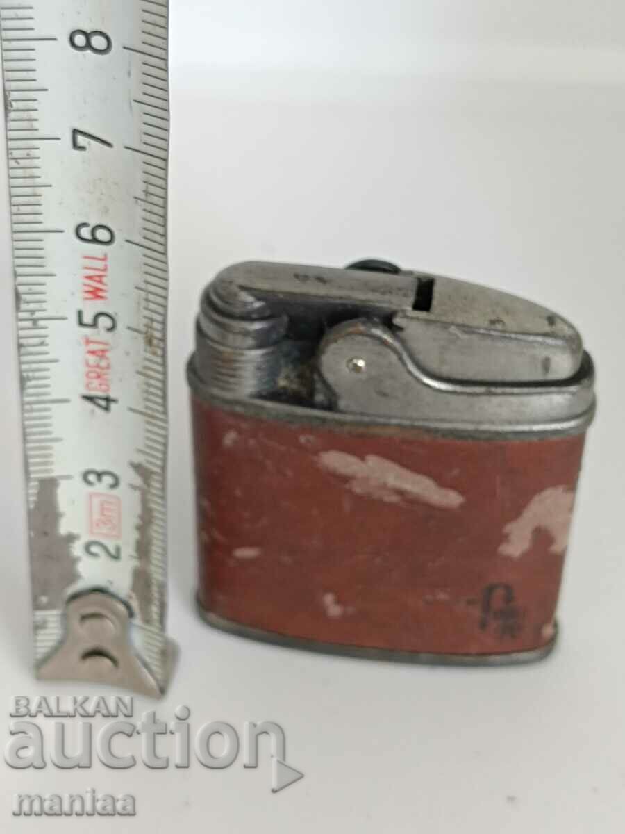 An old collector's lighter - 6 An old collector's lighter - 6