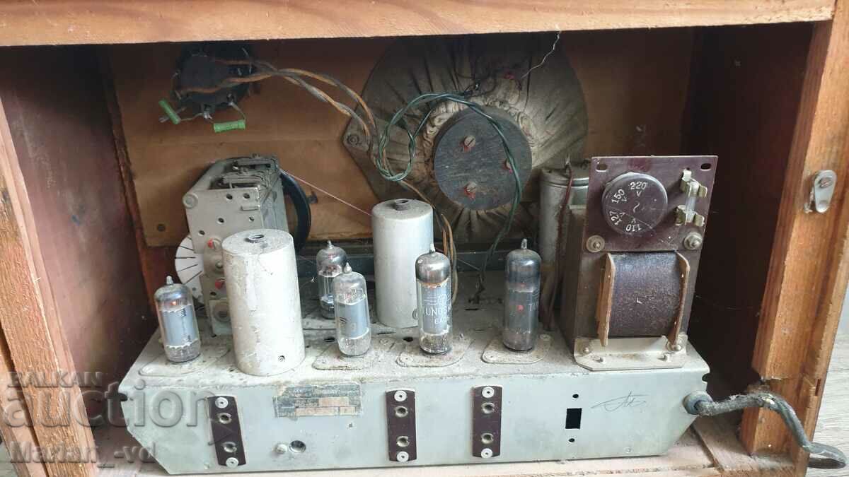 Δημοπρασία Λάμπα ραδιόφωνο Σεπτέμβριος -1953 Δημοπρασία Λάμπα ραδιόφωνο Σεπτέμβριος -1953