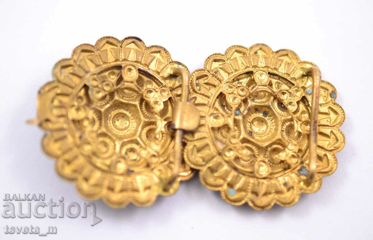 Малка бронзова пафта ЗА НАРОДНА НОСИЯ с цена 25.00 лв. | € 12.78 Малка бронзова пафта ЗА НАРОДНА НОСИЯ с цена 25.00 лв. | € 12.78