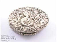 Antique silver snuff box 46.2 g.