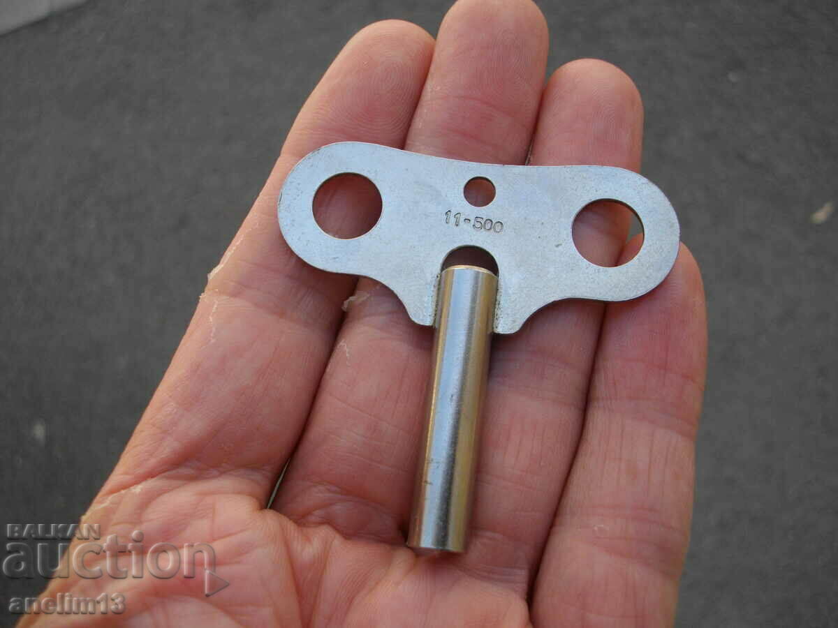 СТАРО КЛЮЧЕ КЛЮЧ ЗА СТЕНЕН ИЛИ КАМИНЕН ЧАСОВНИК - 5 СТАРО КЛЮЧЕ КЛЮЧ ЗА СТЕНЕН ИЛИ КАМИНЕН ЧАСОВНИК - 5