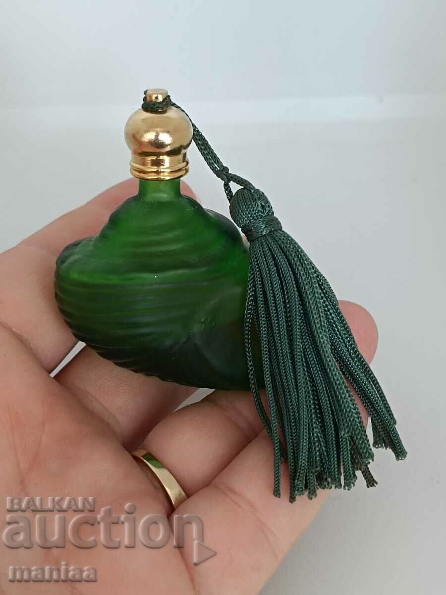 Original French perfume with price 39.00 BGN | € 19.94 Original French perfume with price 39.00 BGN | € 19.94