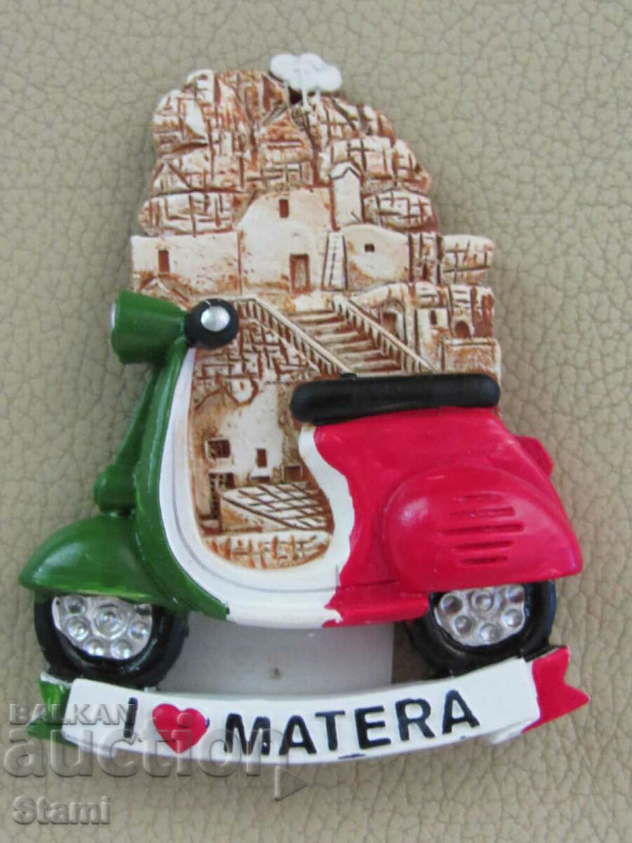 Auction Magnet from Matera, Italy-5 Auction Magnet from Matera, Italy-5