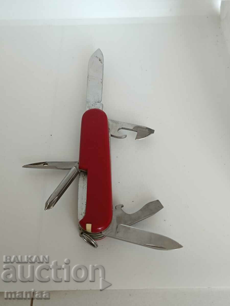 Delivery of Victorinox Officier suisse pocket knife Victorinox Delivery of Victorinox Officier suisse pocket knife Victorinox