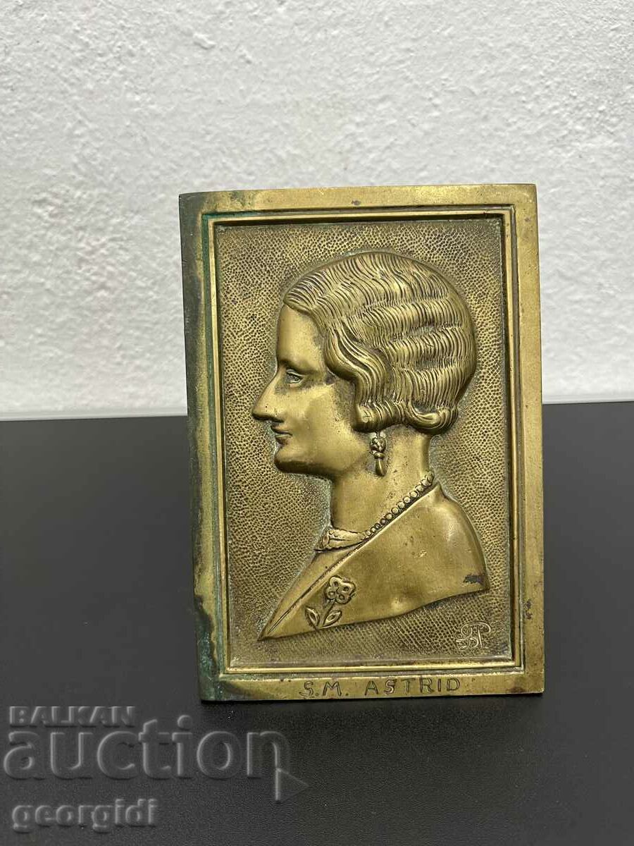 Юбилейна бронзова плоча на кралица - Астрид Шведска. №5553