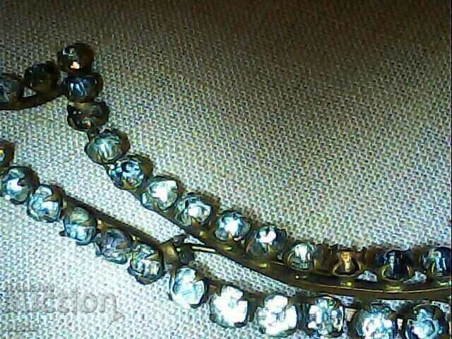 Auction gold-plated brooch with crystals Auction gold-plated brooch with crystals