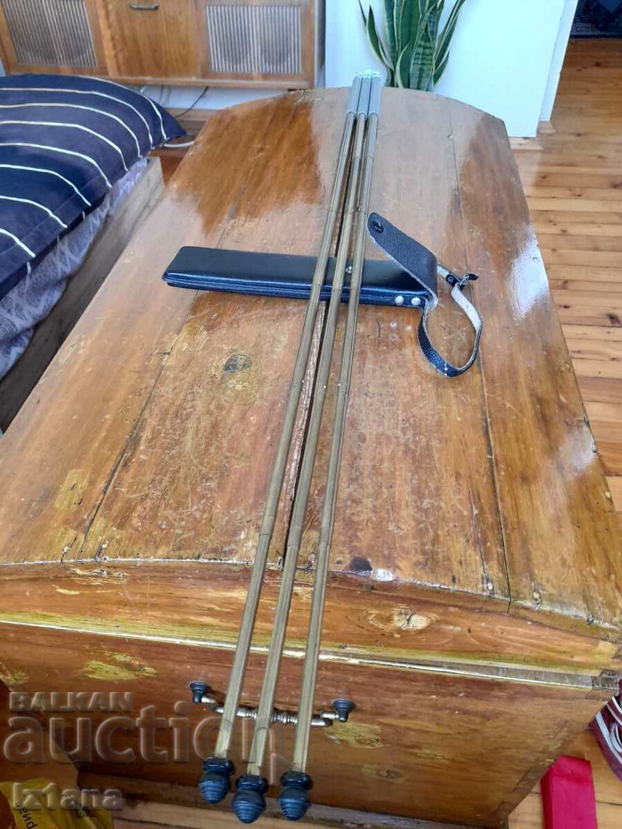 Old tripod, camera tripod - 6