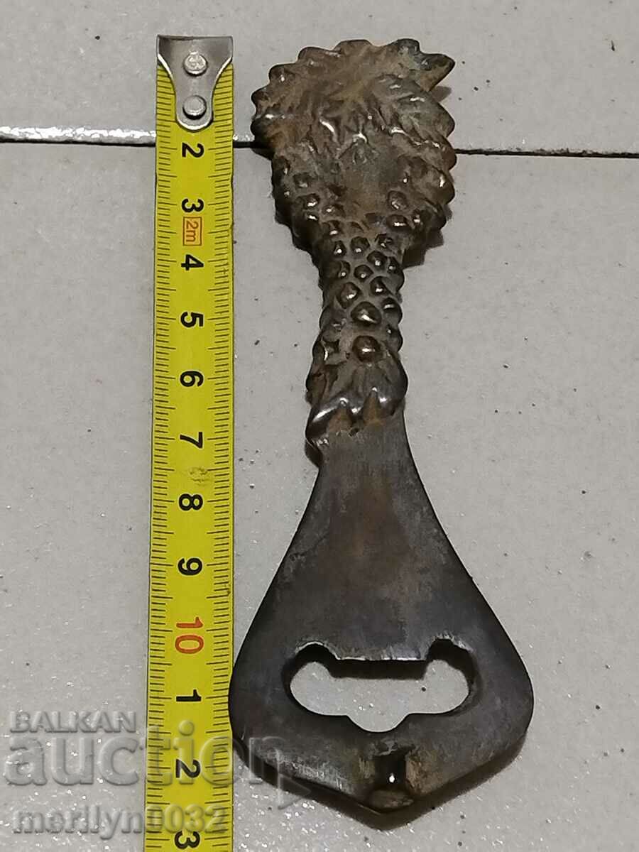 An old opener from the social period of the 1960s NRB - 5 An old opener from the social period of the 1960s NRB - 5