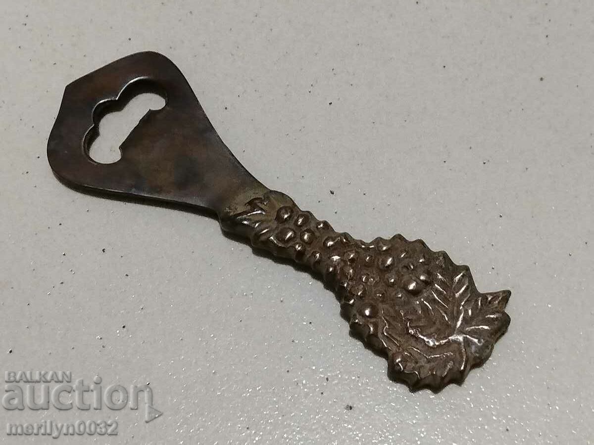 An old opener from the social period of the 1960s NRB - 6 An old opener from the social period of the 1960s NRB - 6