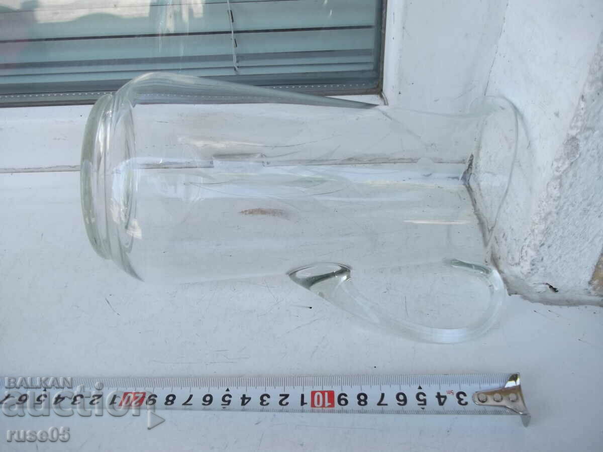 Delivery of Jug 1.5 liter glass from Soca Delivery of Jug 1.5 liter glass from Soca