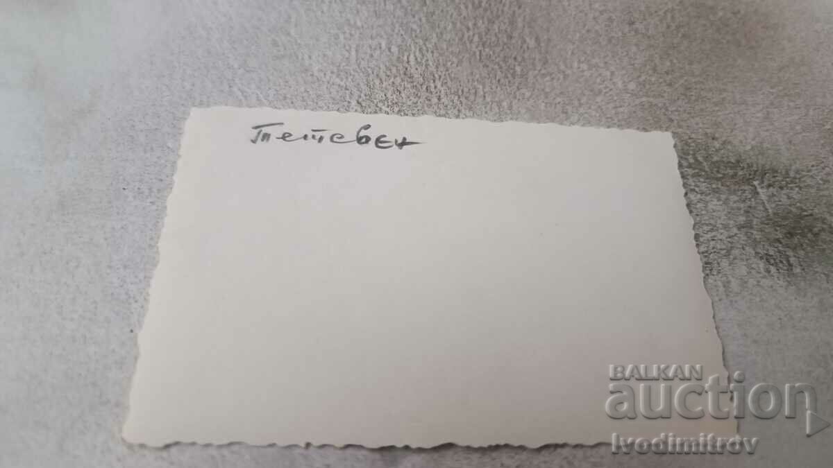 Photo Teteven Men, women and children on a truck with price 2.35 BGN | € 1.20 Photo Teteven Men, women and children on a truck with price 2.35 BGN | € 1.20