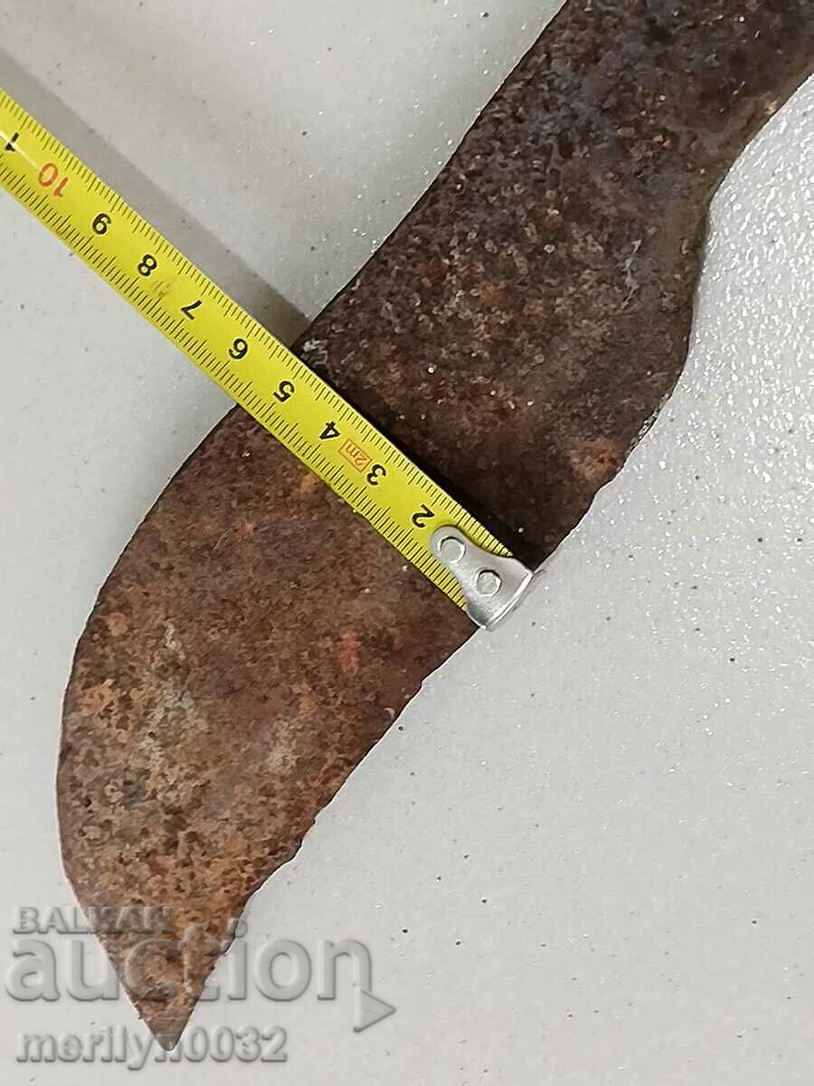 Plug forjat manual dintr-un plug vechi, bip din fier forjat - 6 Plug forjat manual dintr-un plug vechi, bip din fier forjat - 6