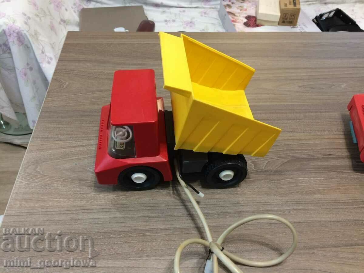 Children's toys mechanized by the soca. - 7 Children's toys mechanized by the soca. - 7