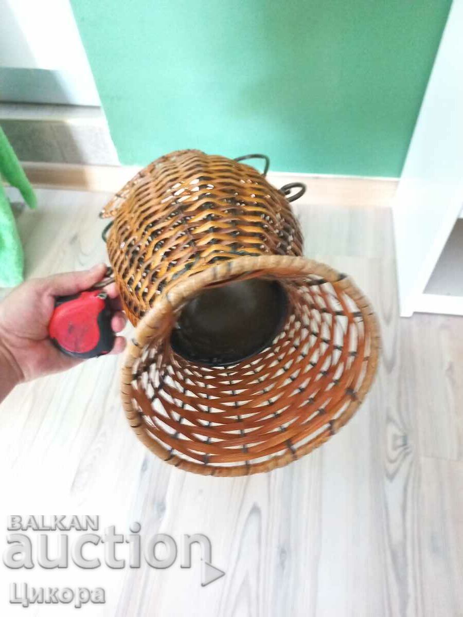OLD WICKED VASE BASKET - 5