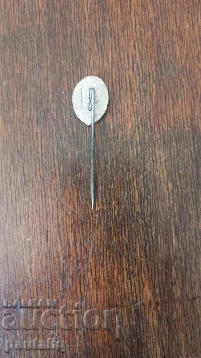 INSIGNĂ VECHE DE TIRU SPORTIV cu preț 2.00 BGN | € 1.02