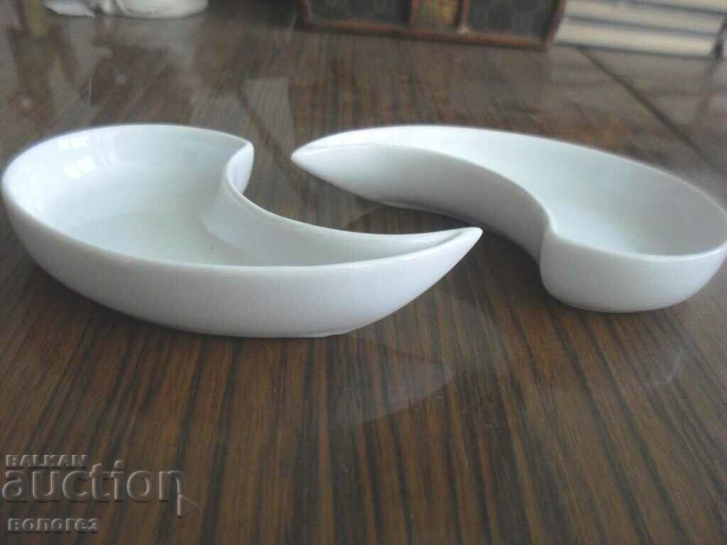 Porcelain bowls for nuts