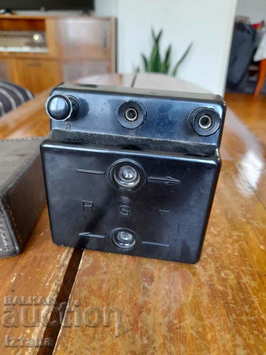 Παλαιός δείκτης για τις φάσεις σε τριφασικό δίκτυο AEG με τιμή 85.00 BGN | € 43.46