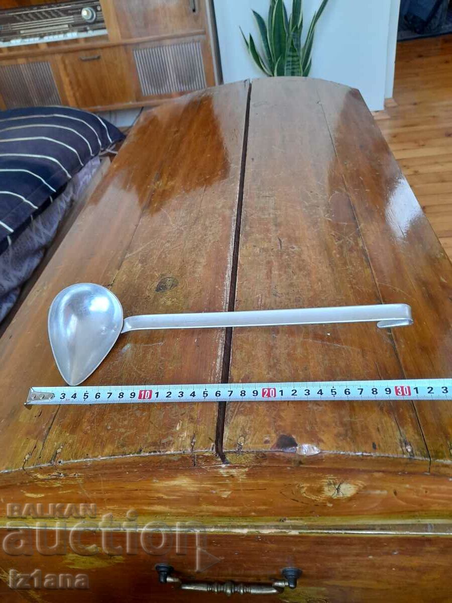 Παλιό κουτάλι για κοκτέιλ, σάλτσες με τιμή 18.00 BGN | € 9.20 Παλιό κουτάλι για κοκτέιλ, σάλτσες με τιμή 18.00 BGN | € 9.20