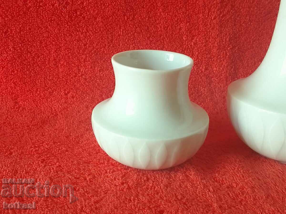 Lot of two old Thomas Germany Porcelain Vases embossed surface with price 31.50 BGN | € 16.11 Lot of two old Thomas Germany Porcelain Vases embossed surface with price 31.50 BGN | € 16.11