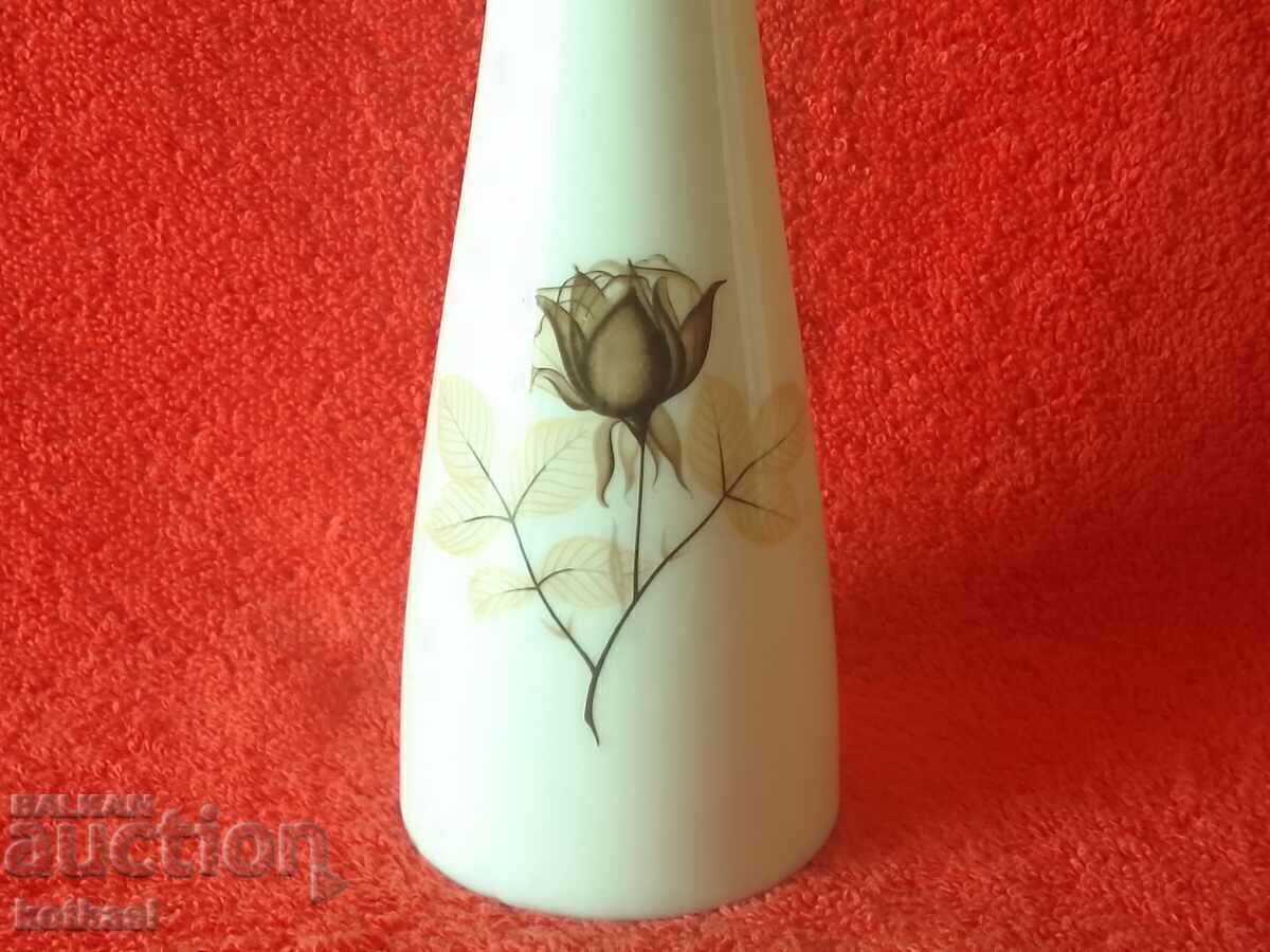 Old Porcelain Marked Rosenthal Vase with price 55.50 BGN | € 28.38 Old Porcelain Marked Rosenthal Vase with price 55.50 BGN | € 28.38