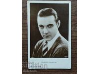 Postcard before artists - Rudolph Valentino