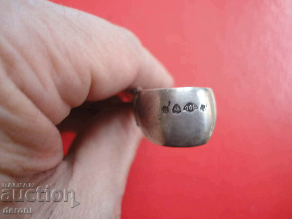 Παράδοση Υπέροχη ασημένια λαβίδα πάγου 6 Παράδοση Υπέροχη ασημένια λαβίδα πάγου 6