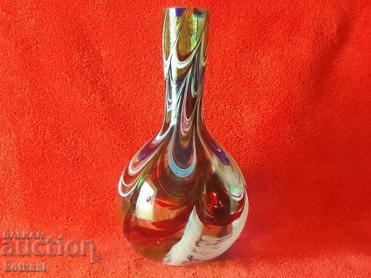 Auction Old vase, colored glass, handmade Auction Old vase, colored glass, handmade