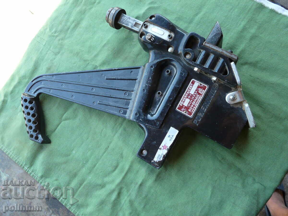 Доставка на Американски инструмент за коване на пирони POWERNAILER Доставка на Американски инструмент за коване на пирони POWERNAILER