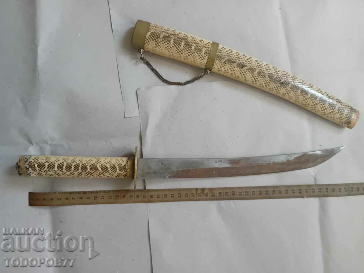 Самурайски меч, нож за харакири