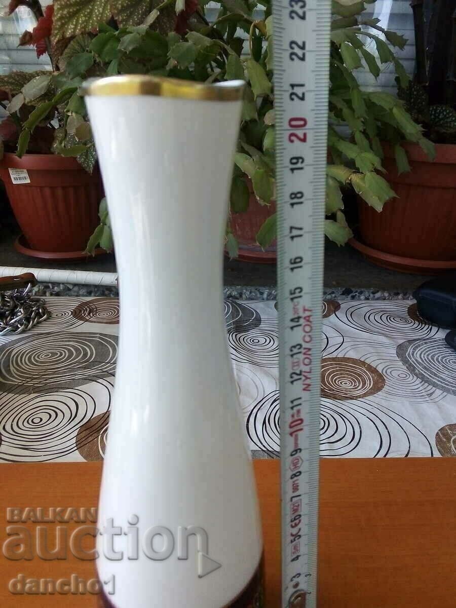 A vase - 5 A vase - 5