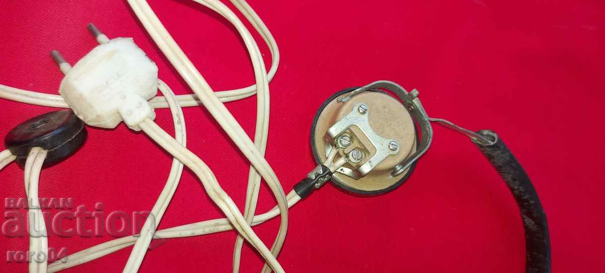 HEADPHONES - RADIO - 6 HEADPHONES - RADIO - 6