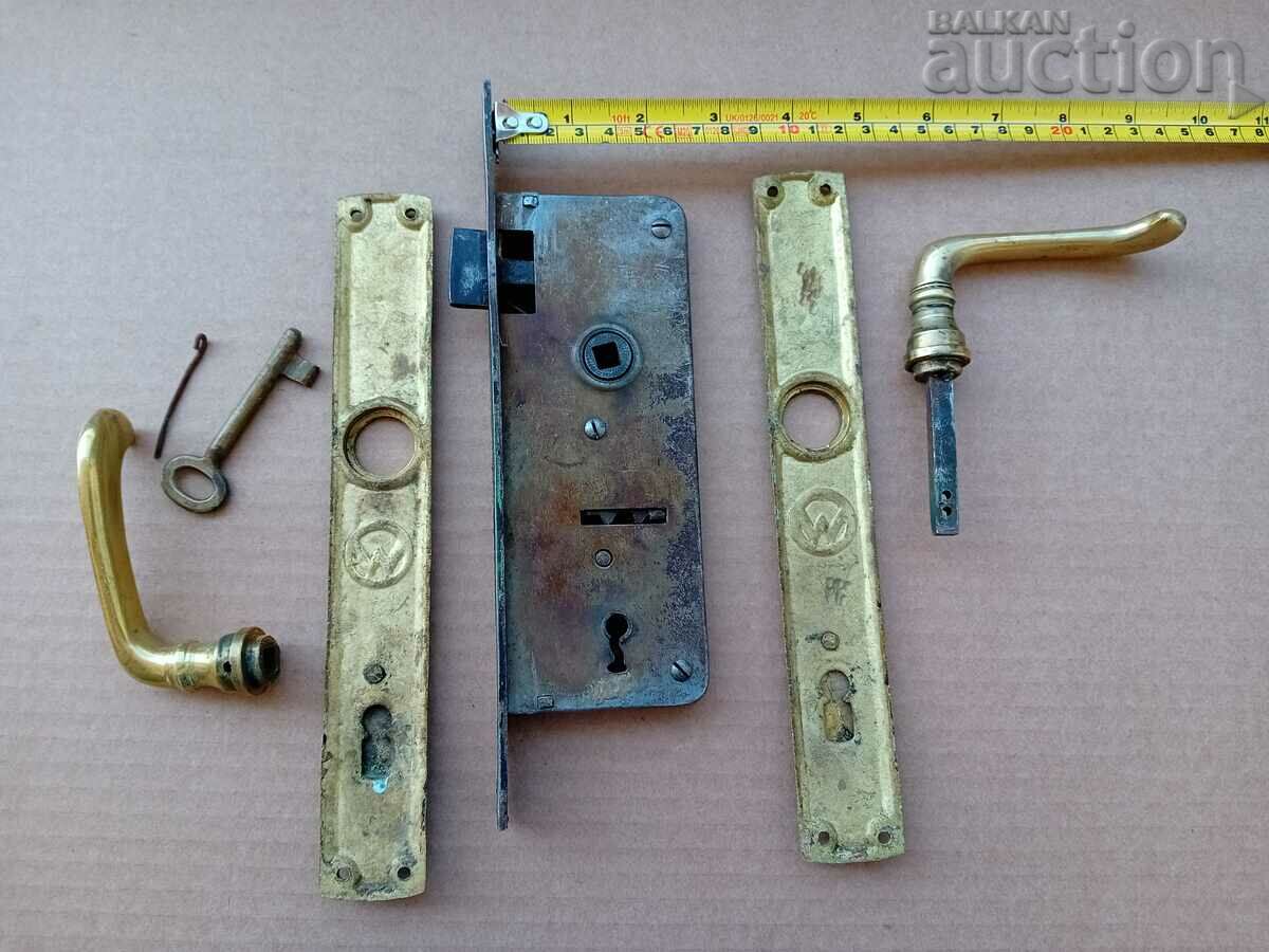 antique urban bronze lock key Vulkan Stalin FIVE-POINT - 5 antique urban bronze lock key Vulkan Stalin FIVE-POINT - 5