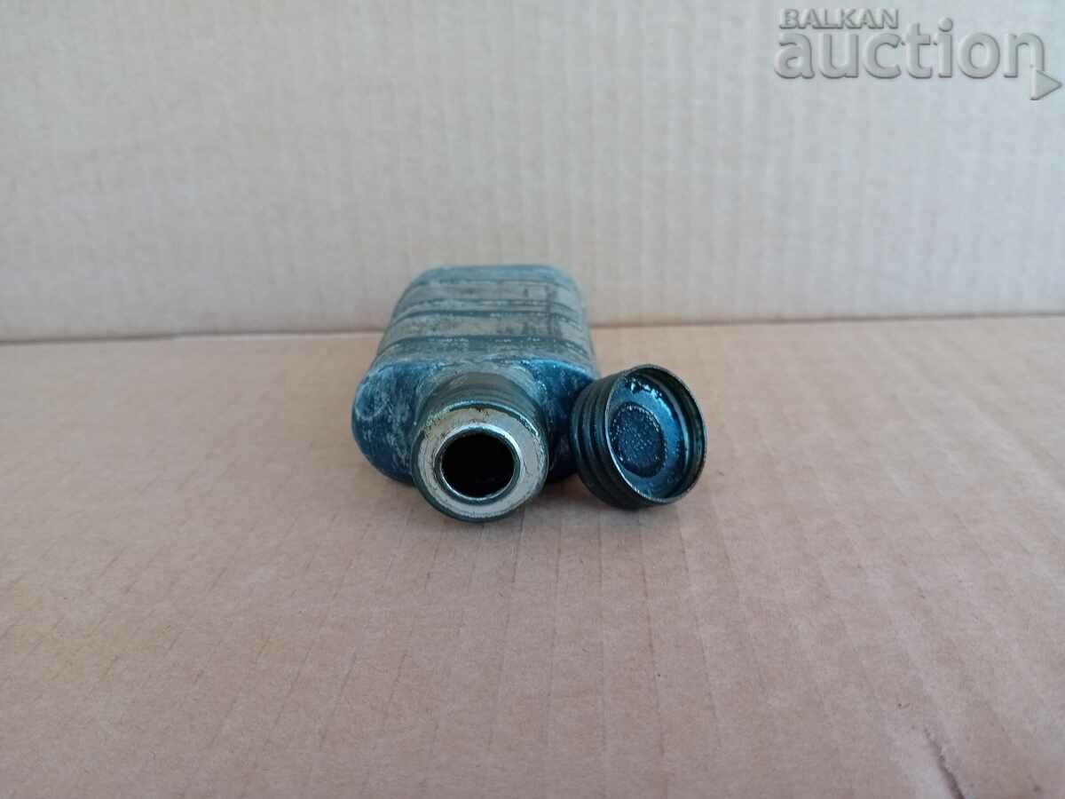 Delivery of buttercup zip WW2 WWII Delivery of buttercup zip WW2 WWII