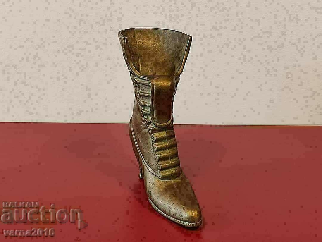 Vintage solid brass boot with price 90.00 BGN | € 46.02