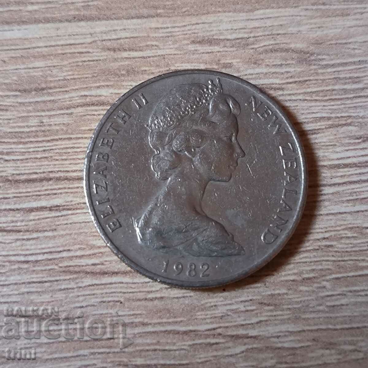 New Zealand 20 cents 1982 with price 3.00 BGN | € 1.53 New Zealand 20 cents 1982 with price 3.00 BGN | € 1.53