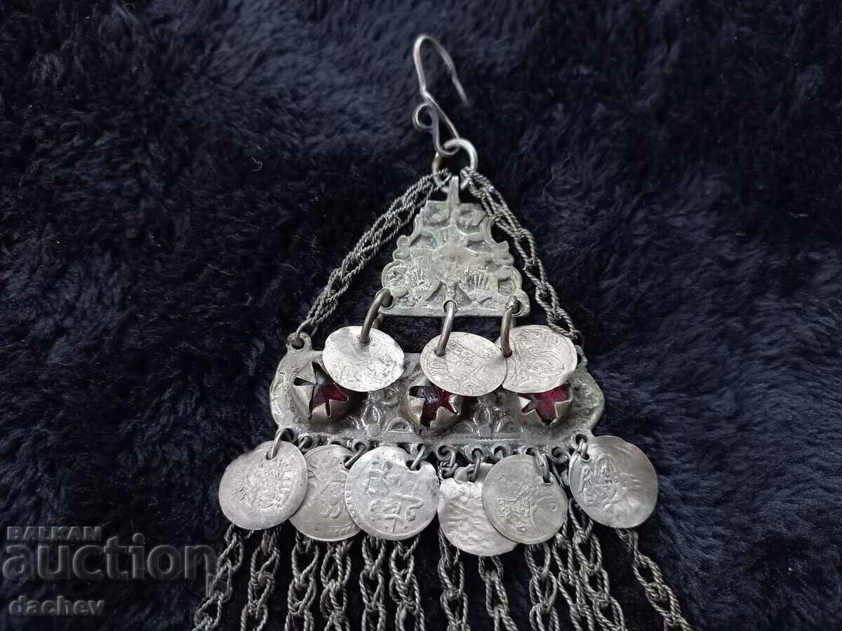 Old Silver Revival-era filigree brooch ornament costume 19th Century with price 180.00 BGN | € 92.03 Old Silver Revival-era filigree brooch ornament costume 19th Century with price 180.00 BGN | € 92.03