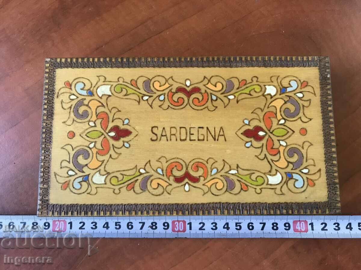 BOX WOOD PYROGRAPH DRAWING ANTIQUE FROM SOCA MOSTRA with price 32.00 BGN | € 16.36 BOX WOOD PYROGRAPH DRAWING ANTIQUE FROM SOCA MOSTRA with price 32.00 BGN | € 16.36