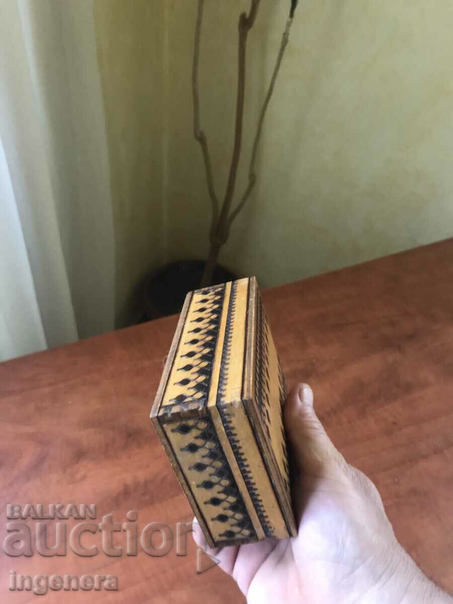 Παράδοση ΚΟΥΤΙ ΞΥΛΟ ΠΥΡΟΓΡΑΦΙΚΟ ΣΧΕΔΙΟ ΑΝΤΙΚΕ ΑΠΟ SOCA MOSTRA Παράδοση ΚΟΥΤΙ ΞΥΛΟ ΠΥΡΟΓΡΑΦΙΚΟ ΣΧΕΔΙΟ ΑΝΤΙΚΕ ΑΠΟ SOCA MOSTRA