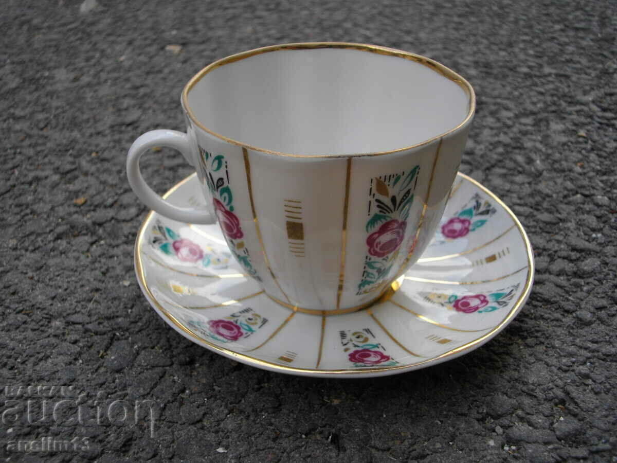 USSR PORCELAIN CUP AND SAUCE LFZ LFZ USSR with price 55.00 BGN | € 28.12 USSR PORCELAIN CUP AND SAUCE LFZ LFZ USSR with price 55.00 BGN | € 28.12