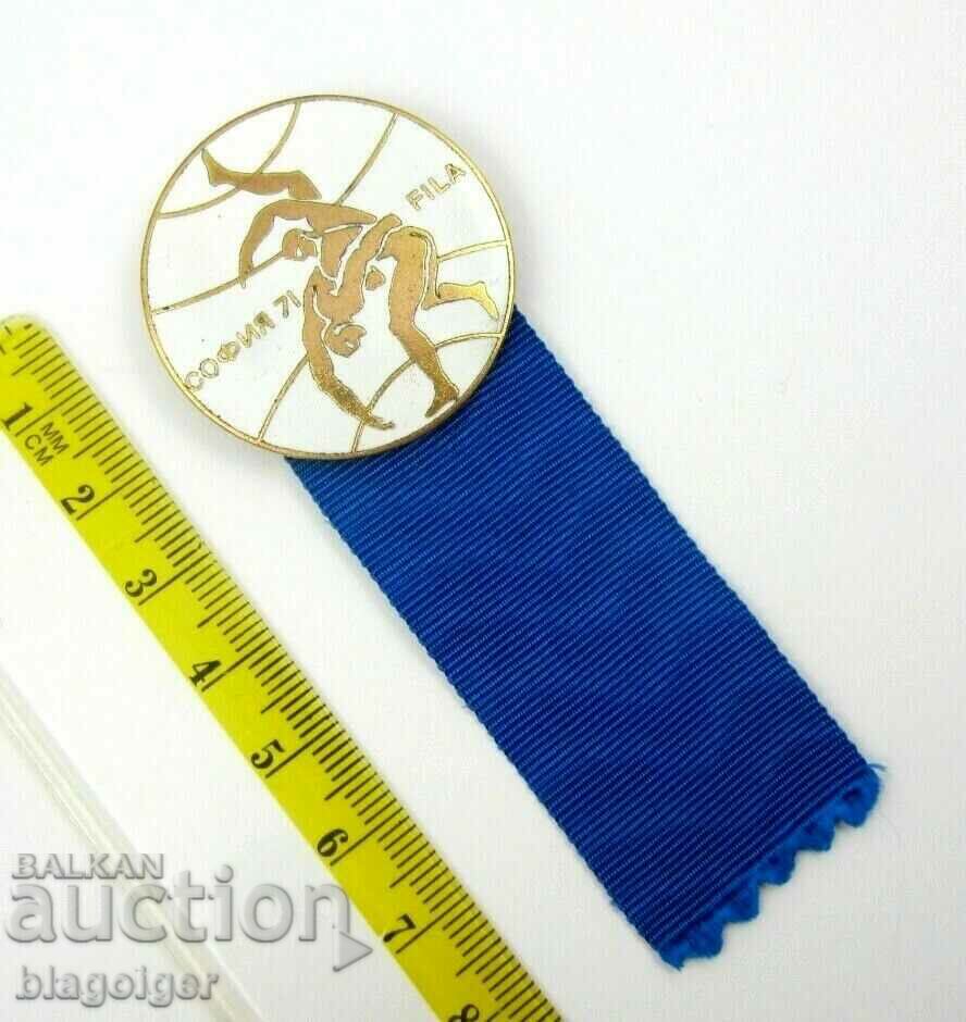 Auction FILA-1971 World Wrestling Championships-Official Badge Auction FILA-1971 World Wrestling Championships-Official Badge