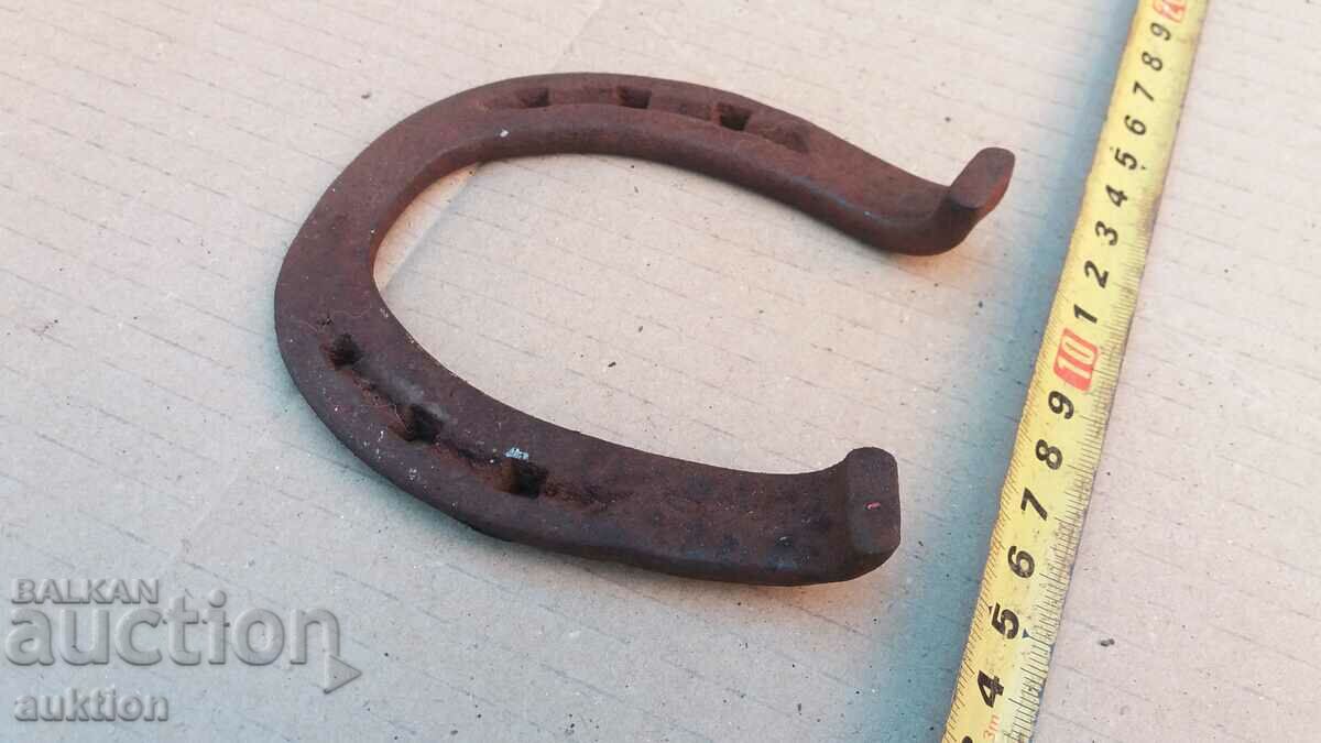 Delivery of OLD HORSESHOE Delivery of OLD HORSESHOE