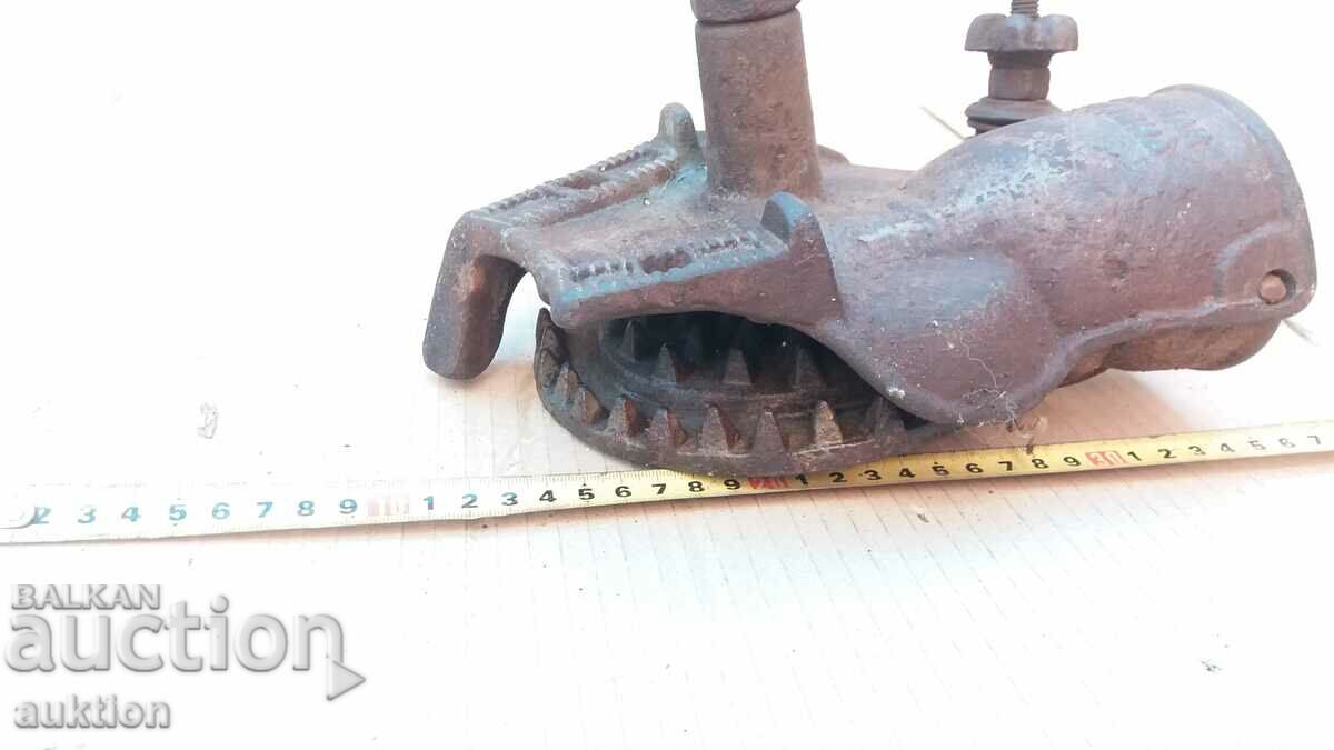 Delivery of WORKING MACHINE FOR DROPPING CORN Delivery of WORKING MACHINE FOR DROPPING CORN