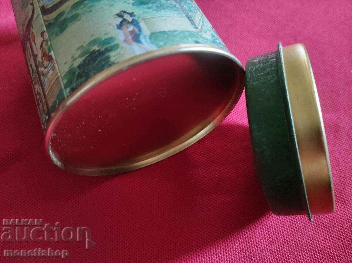 Delivery of Chinese tea box