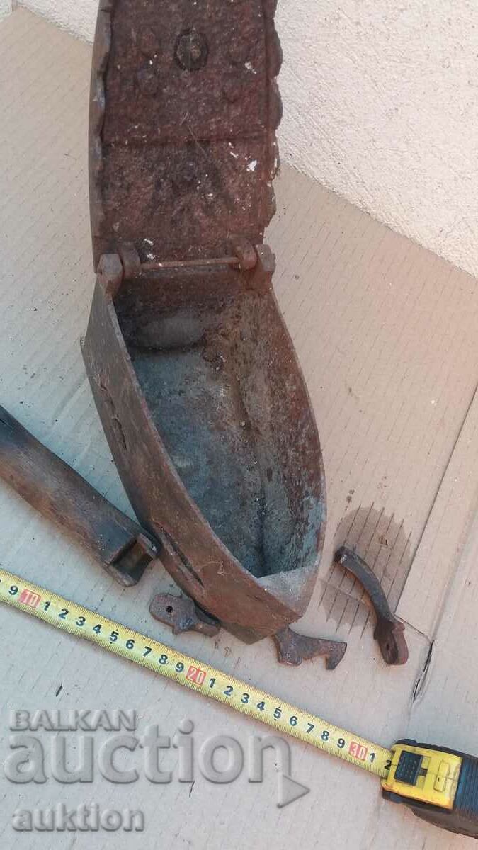 OLD IRON - 5 OLD IRON - 5