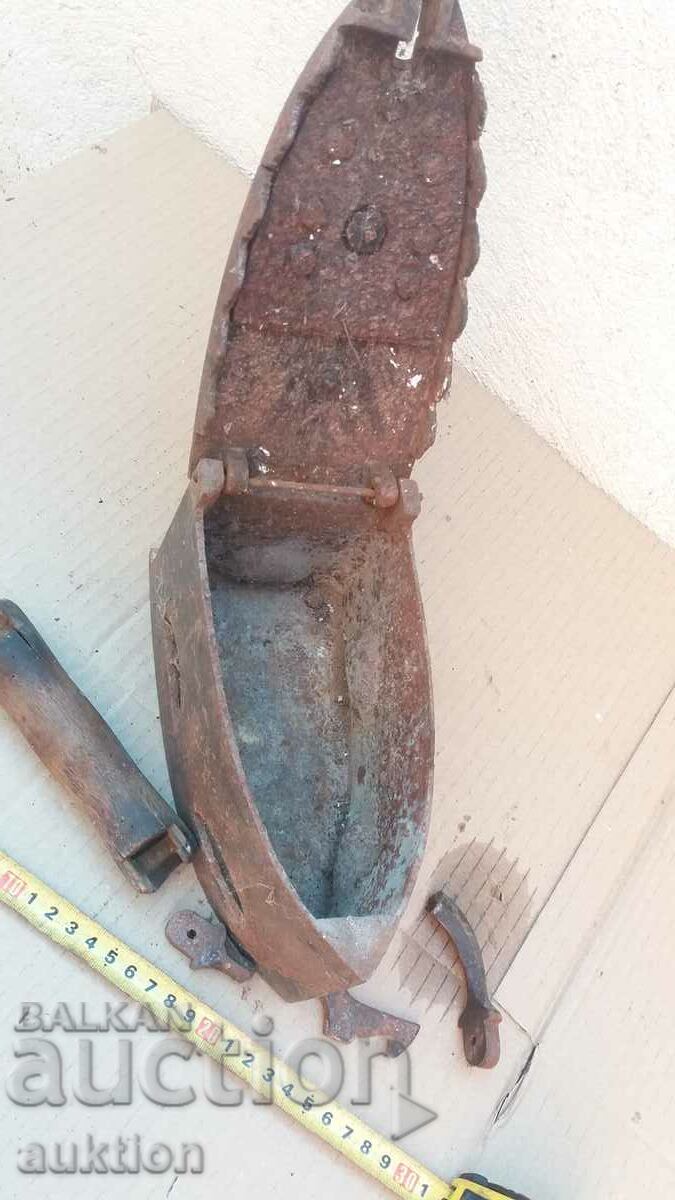 OLD IRON - 6 OLD IRON - 6