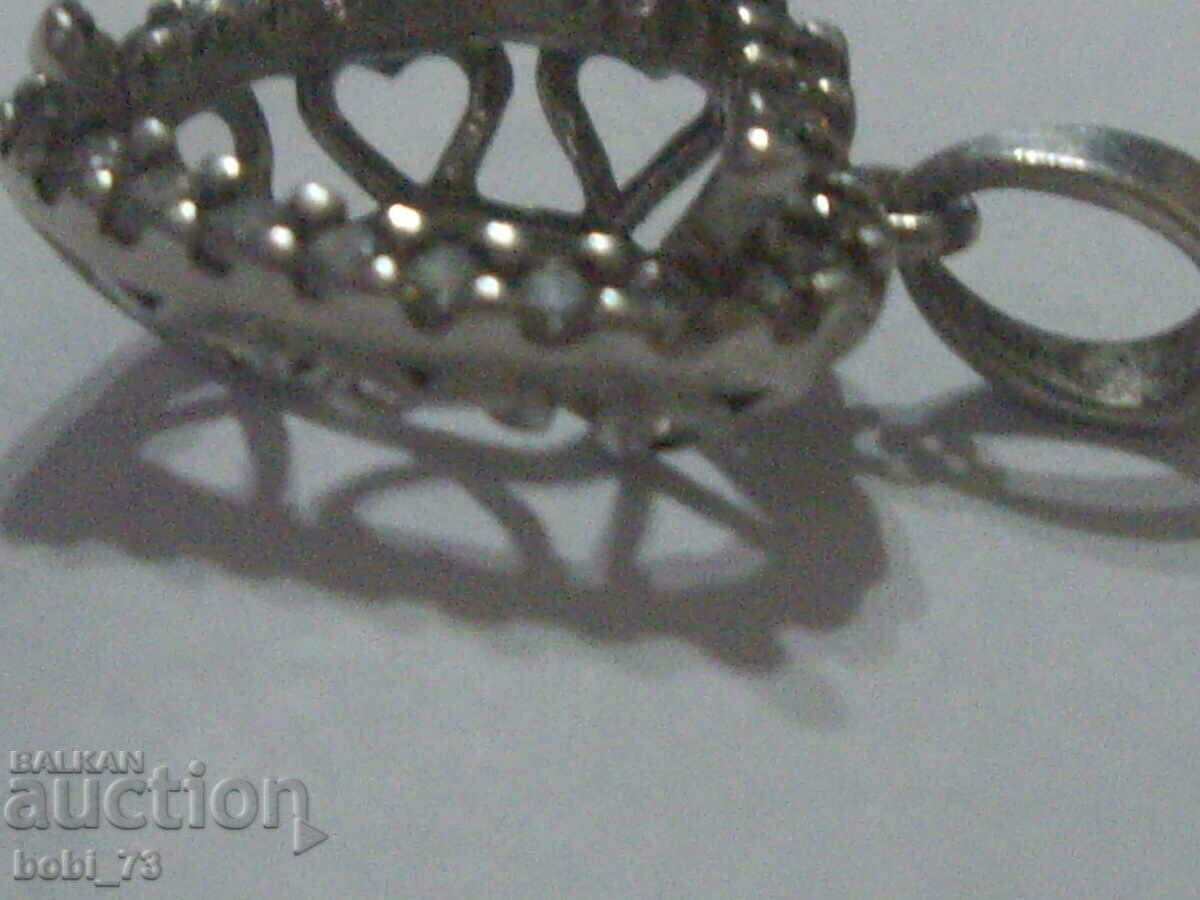 Auction  Silver medallion.